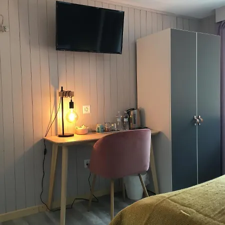 Boutique Bellevue Am Brienzersee Interlaken 3* 伊瑟尔特瓦尔德