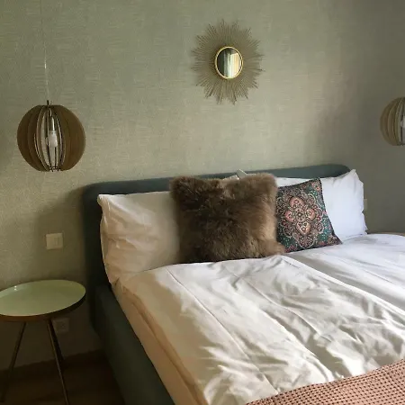 Boutique Bellevue Am Brienzersee Interlaken Han/Misafirhane 3*