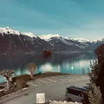 Boutique Bellevue Am Brienzersee Interlaken イン