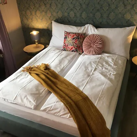 Boutique Bellevue Am Brienzersee Interlaken 3*