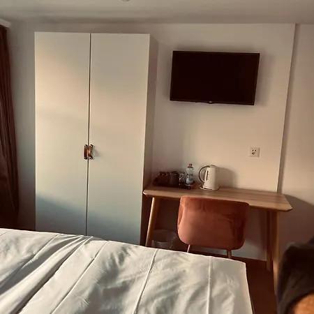 Boutique Hotel Bellevue B&B Am Brienzersee Iseltwald Interlaken Inn 3*